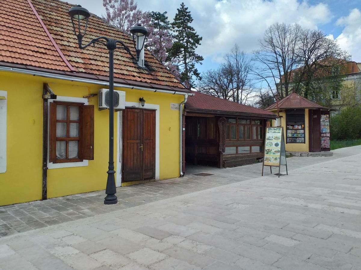 Apartman Donji Kraj Daire Cetinje Dış mekan fotoğraf